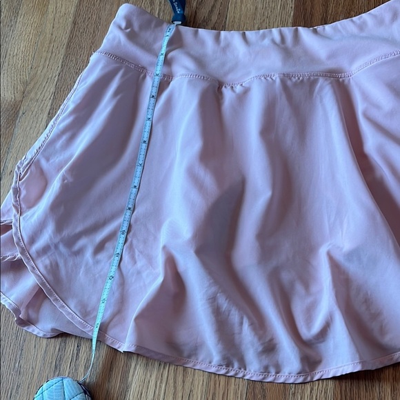 Chic Pink Athletic Skort Size: Small - Picture 7 of 7